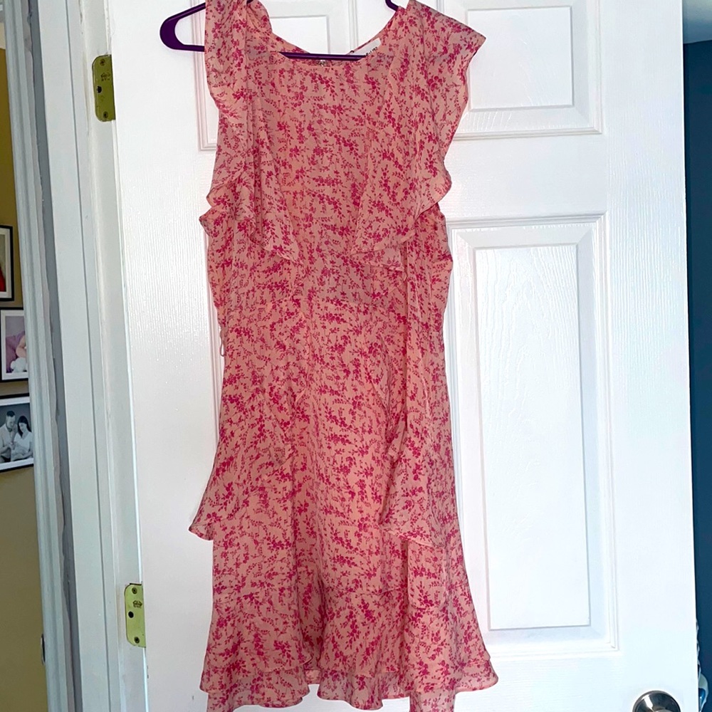 Women’s pink floral midi dress